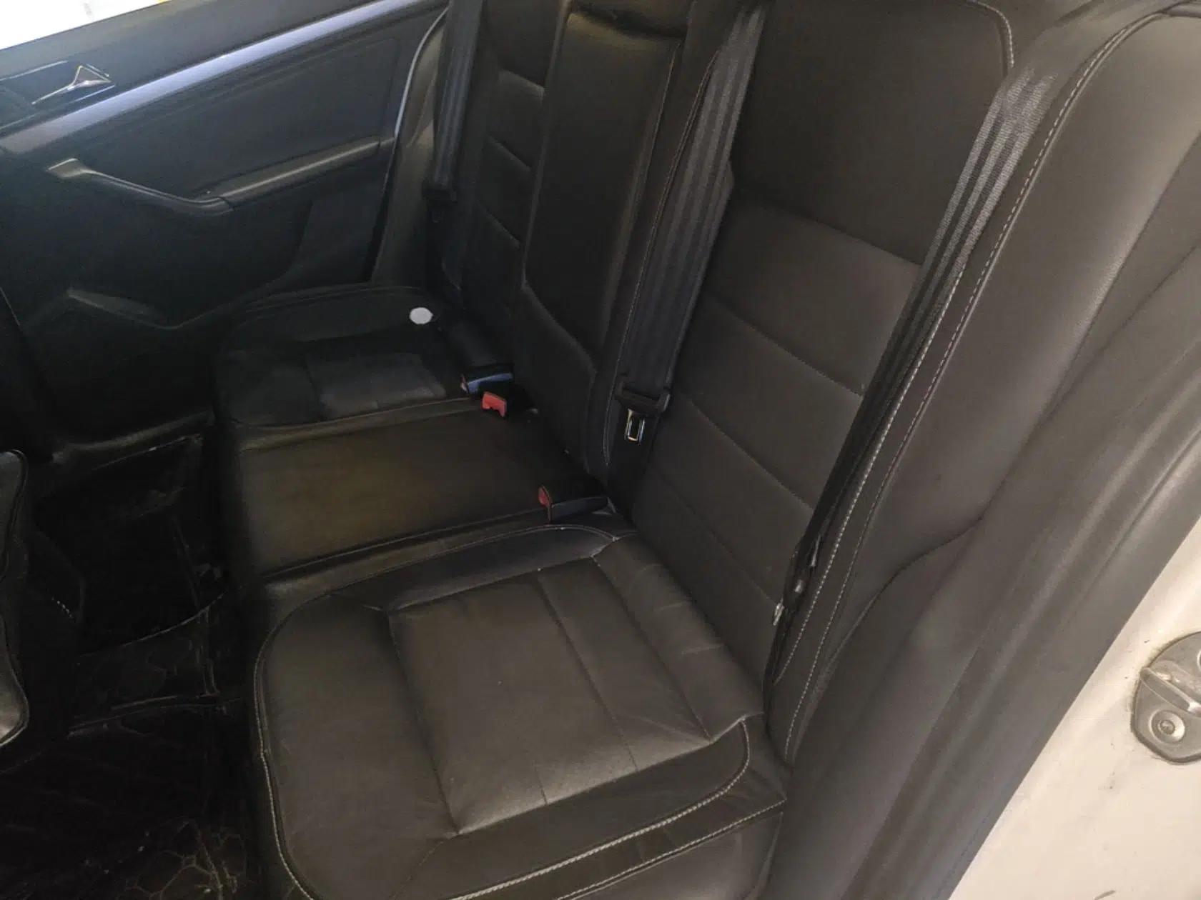 Volkswagen Lavida 2015 1.6L Manual Comfort Edition — миниатюра 20