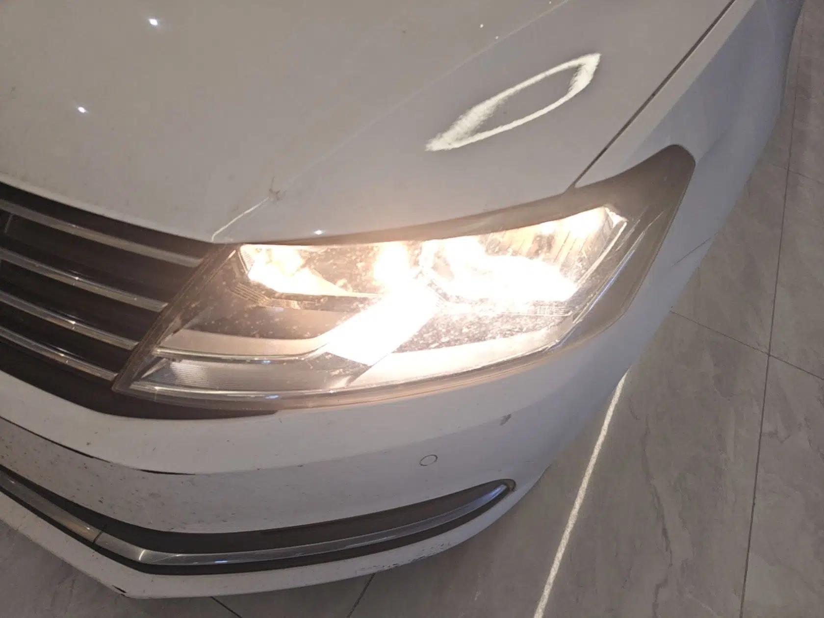Volkswagen Lavida 2015 1.6L Manual Comfort Edition — миниатюра 8