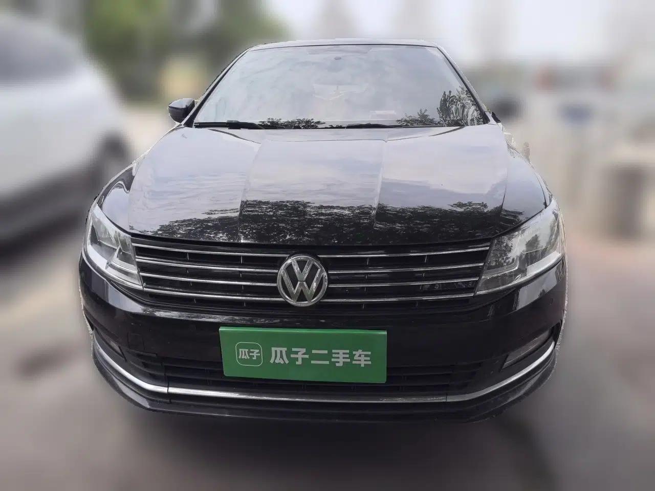 Volkswagen Lavida 2017 1.6L Manual Comfort Edition — миниатюра 2