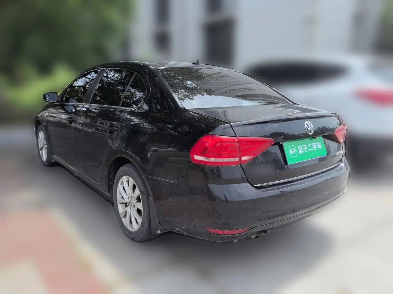 Volkswagen Lavida 2017 1.6L Manual Comfort Edition — миниатюра 4