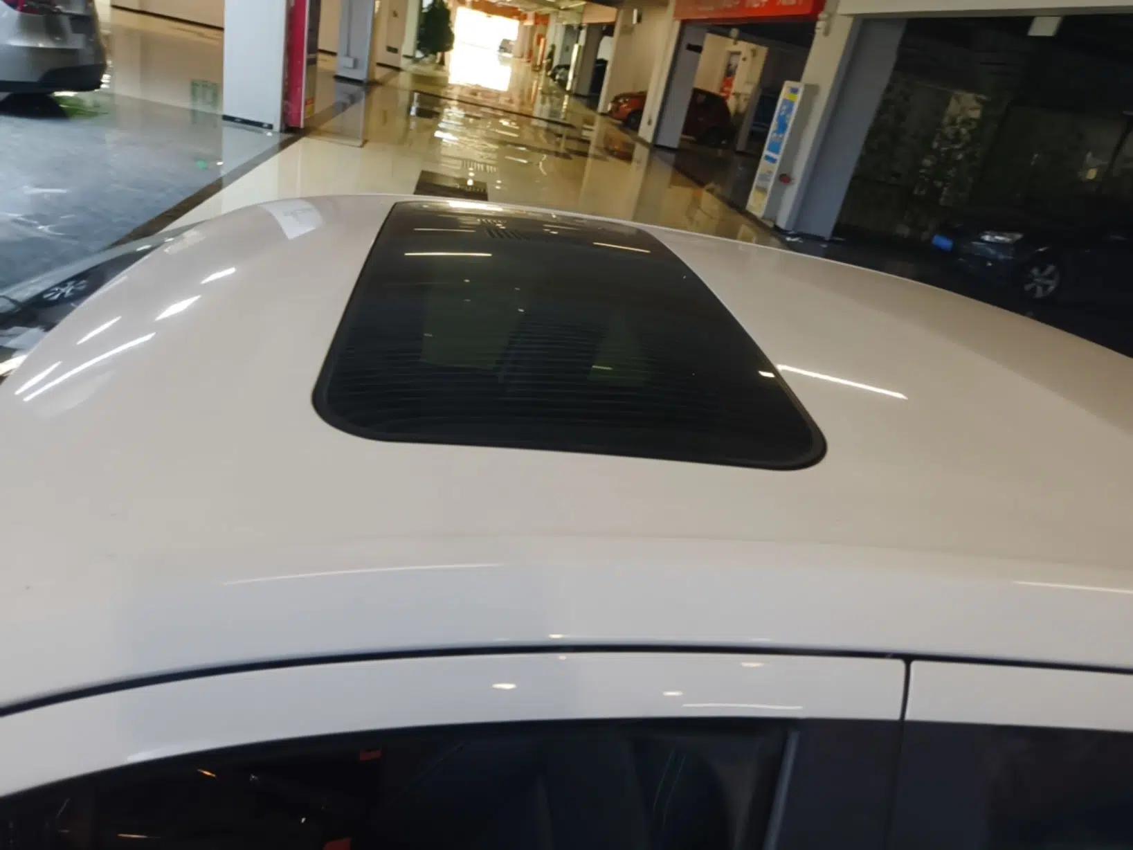 Volkswagen Lavida 2015 1.6L Manual Comfort Edition — миниатюра 7