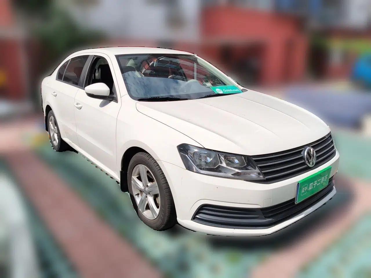 Volkswagen Lavida 2017 1.6L Automatic Fashion Edition — миниатюра 3