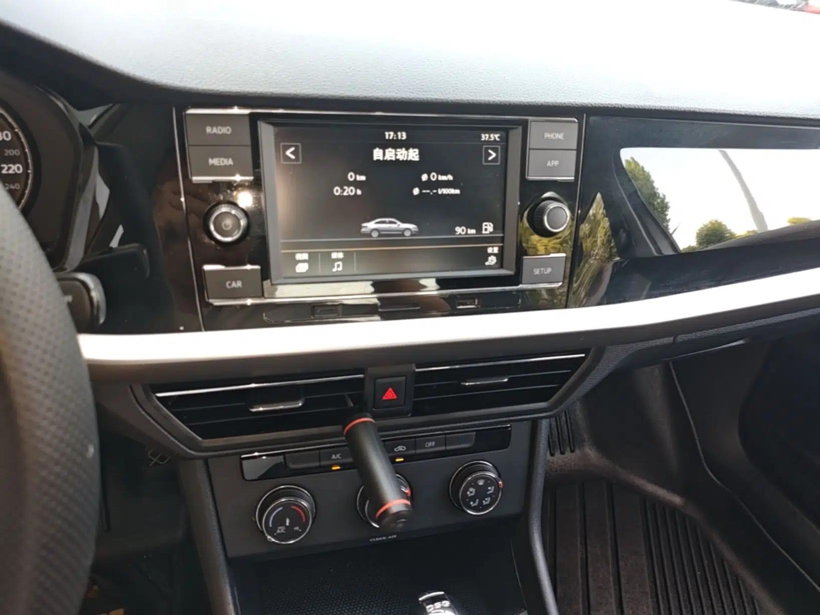 Volkswagen Lavida 2019 280TSI DSG Comfort Edition China VI standard — миниатюра 15