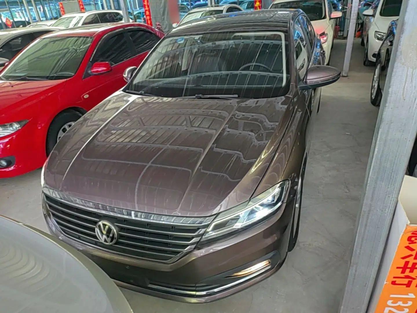 Volkswagen Lavida 2019 1.5L Automatic Comfort Edition China VI Standard — миниатюра 2
