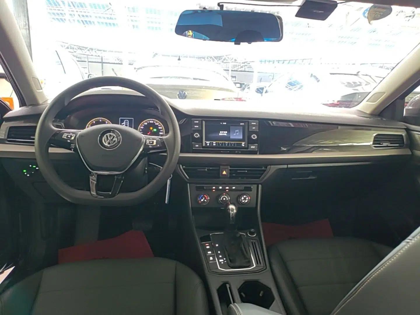 Volkswagen Lavida 2019 1.5L Automatic Comfort Edition China VI Standard — миниатюра 12