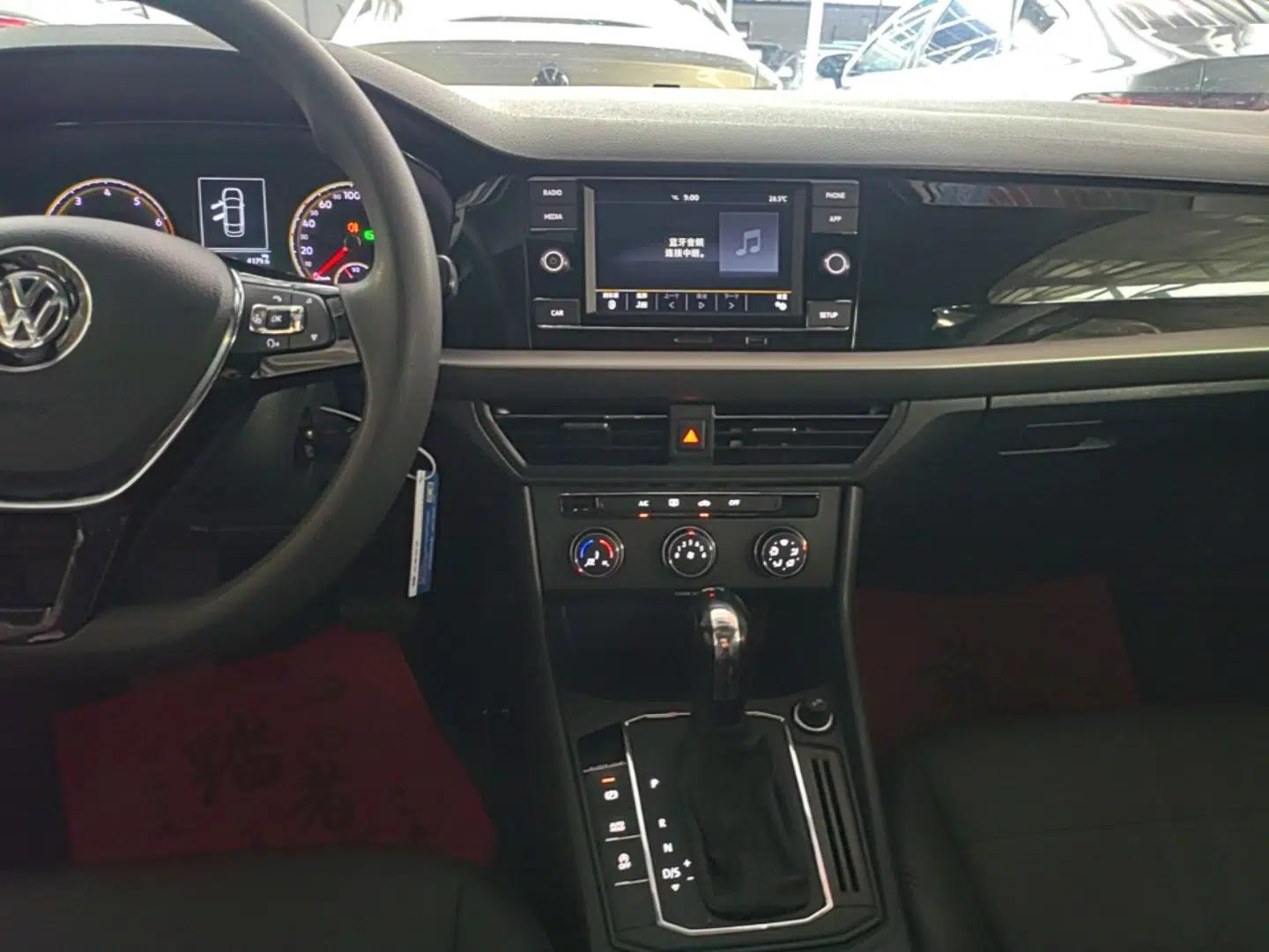 Volkswagen Lavida 2019 1.5L Automatic Comfort Edition China VI Standard — миниатюра 15
