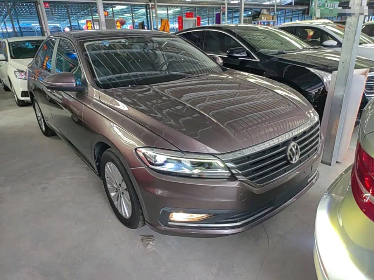 Volkswagen Lavida 2019 1.5L Automatic Comfort Edition China VI Standard — миниатюра 3