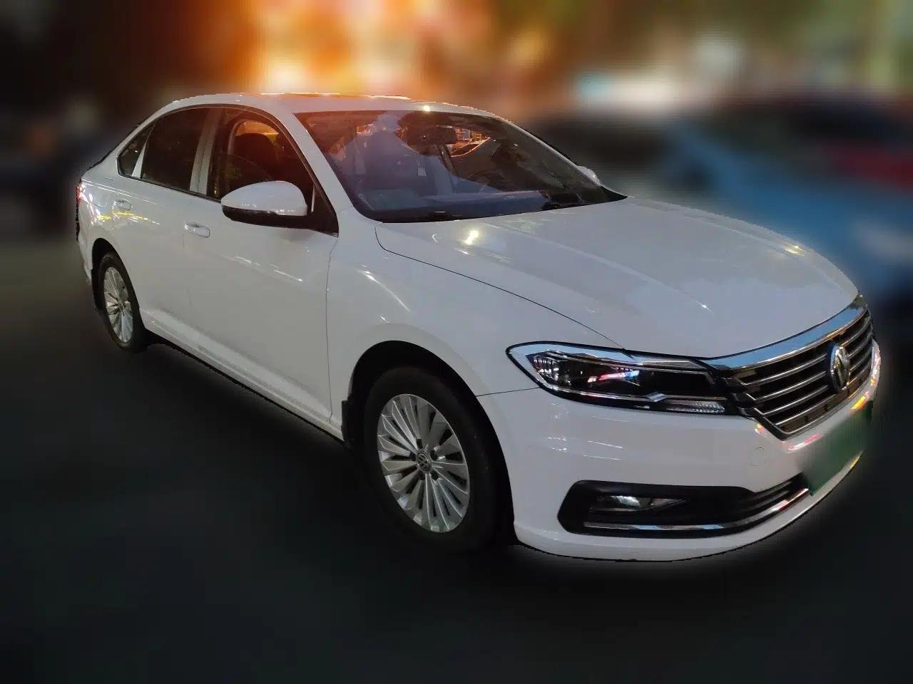 Volkswagen Lavida 2019 1.5L Automatic Vision Edition China VI Standard — миниатюра 3