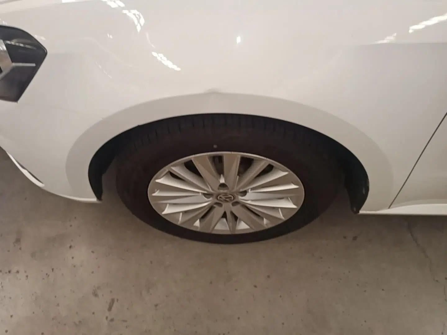 Volkswagen Lavida 2019 Lavida Start 1.5L Automatic Comfort Edition China VI Standard — миниатюра 15