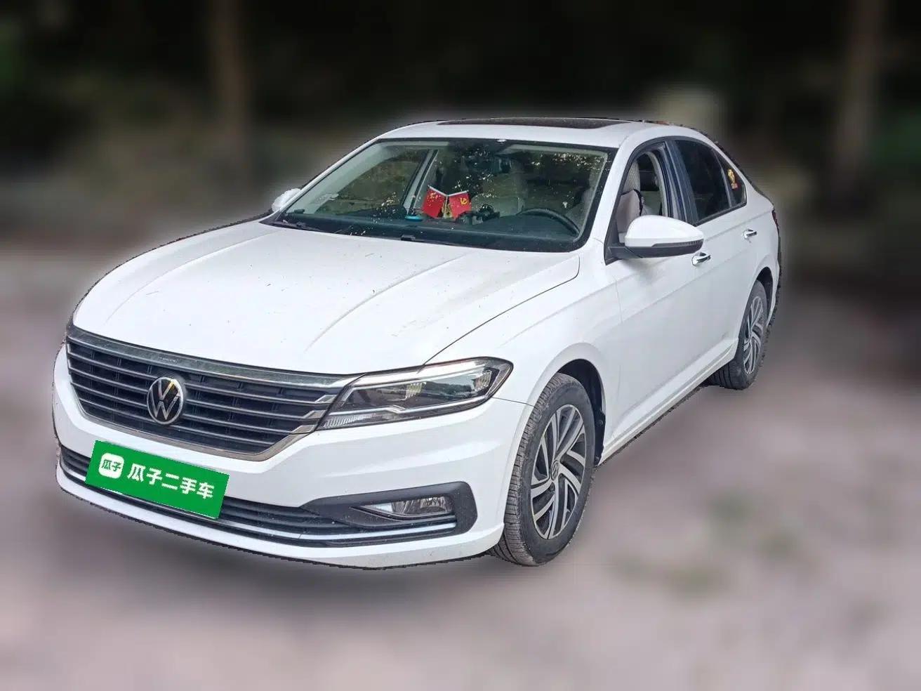 Volkswagen Lavida 2022 1.5L Automatic Vision Edition — миниатюра 1