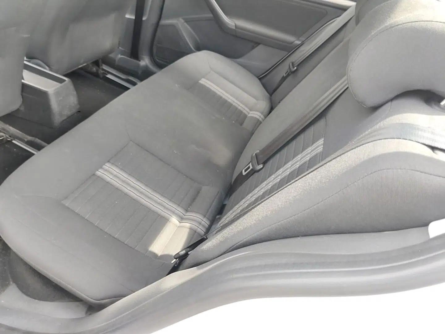 Volkswagen Lavida 2019 Lavida Start 1.5L Automatic Trendy Version China VI Standard — миниатюра 20