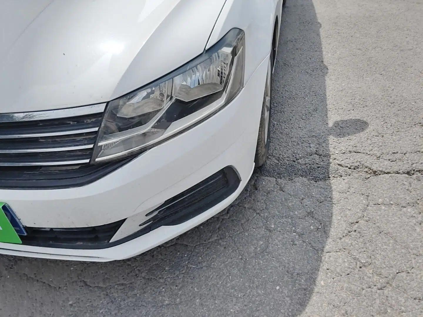 Volkswagen Lavida 2019 Lavida Start 1.5L Automatic Trendy Version China VI Standard — миниатюра 8