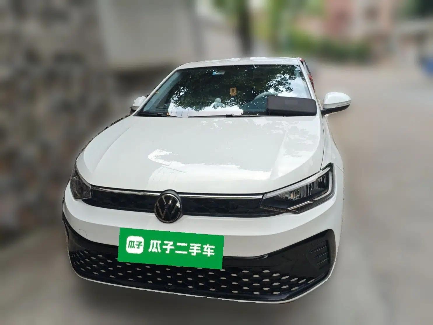Volkswagen Lavida 2023 New Rui 1.5L Automatic New Yi Edition — миниатюра 2