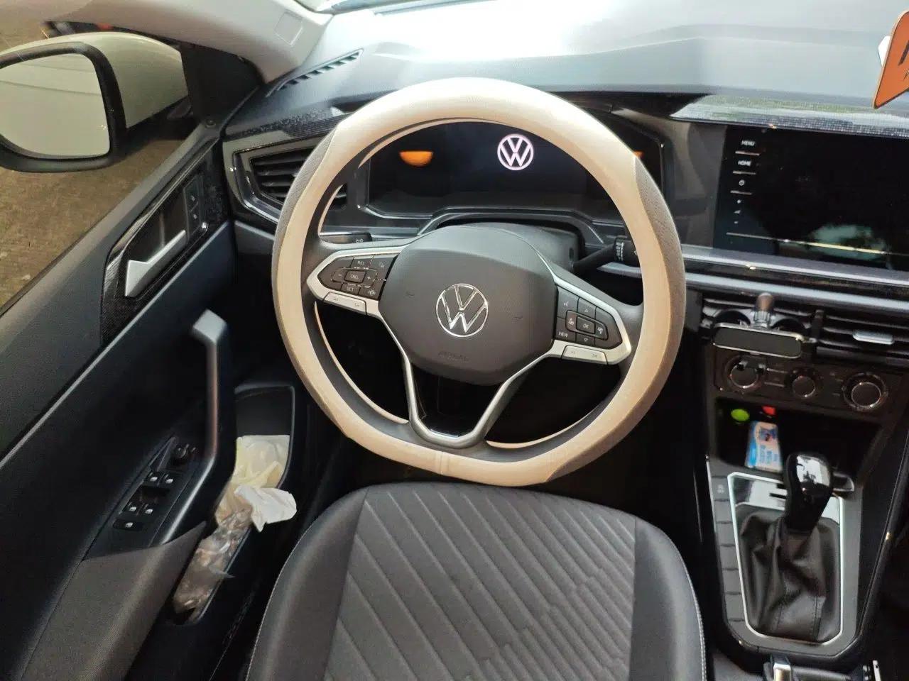 Volkswagen Lavida 2023 New Rui 1.5L Automatic New Yi Edition — миниатюра 7