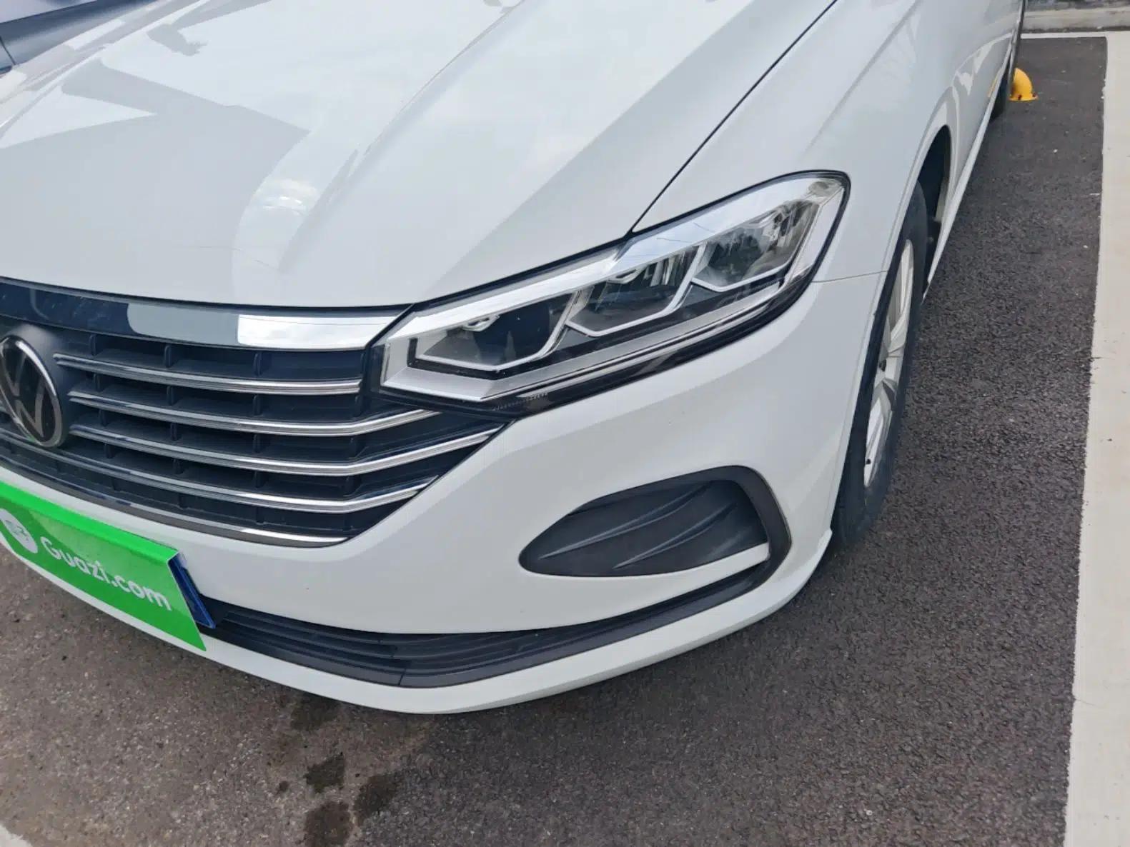 Volkswagen Lavida 2023 Revised 1.5L Automatic DeYi Edition — миниатюра 8
