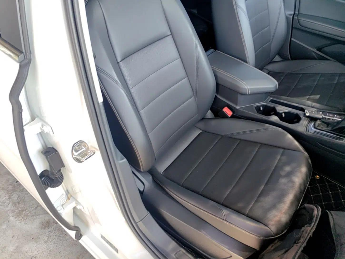 Volkswagen Lavida 2022 1.5L Automatic Comfort Edition — миниатюра 19