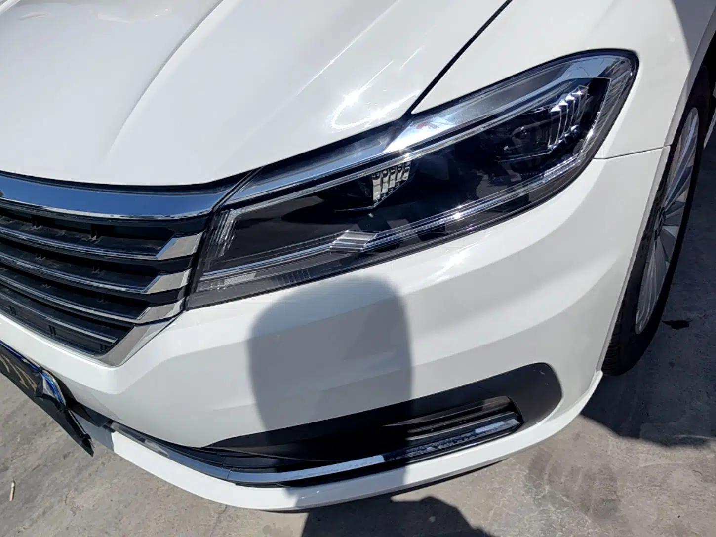 Volkswagen Lavida 2022 1.5L Automatic Comfort Edition — миниатюра 8