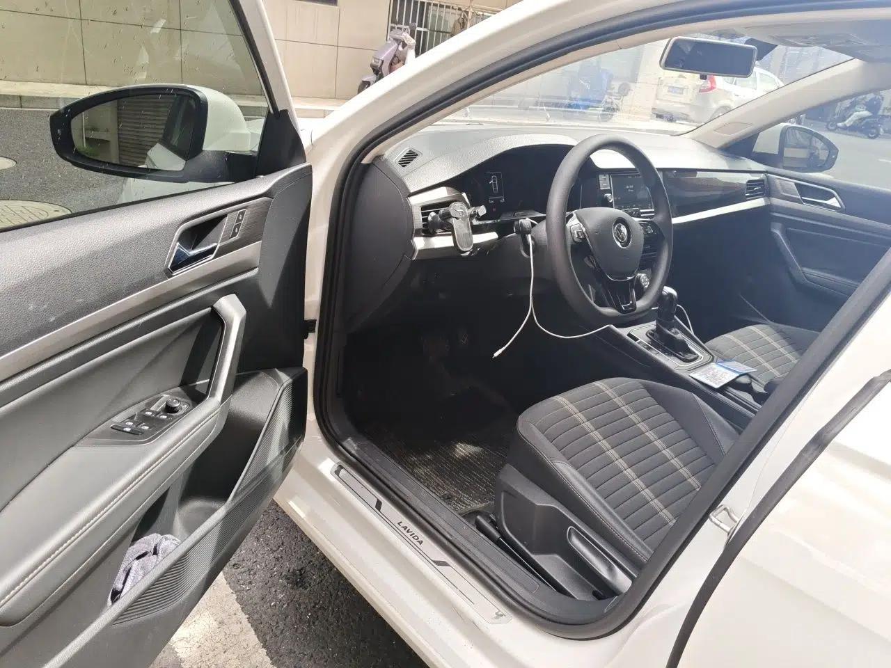 Volkswagen Lavida 2019 280TSI DSG Comfort Edition China VI standard — миниатюра 16