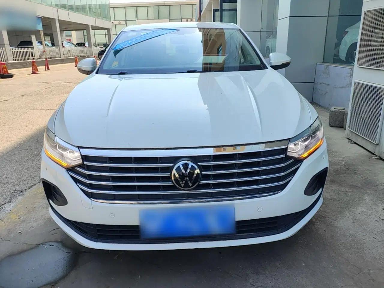 Volkswagen Lavida 2024 1.5L Automatic DeYi Edition — миниатюра 2
