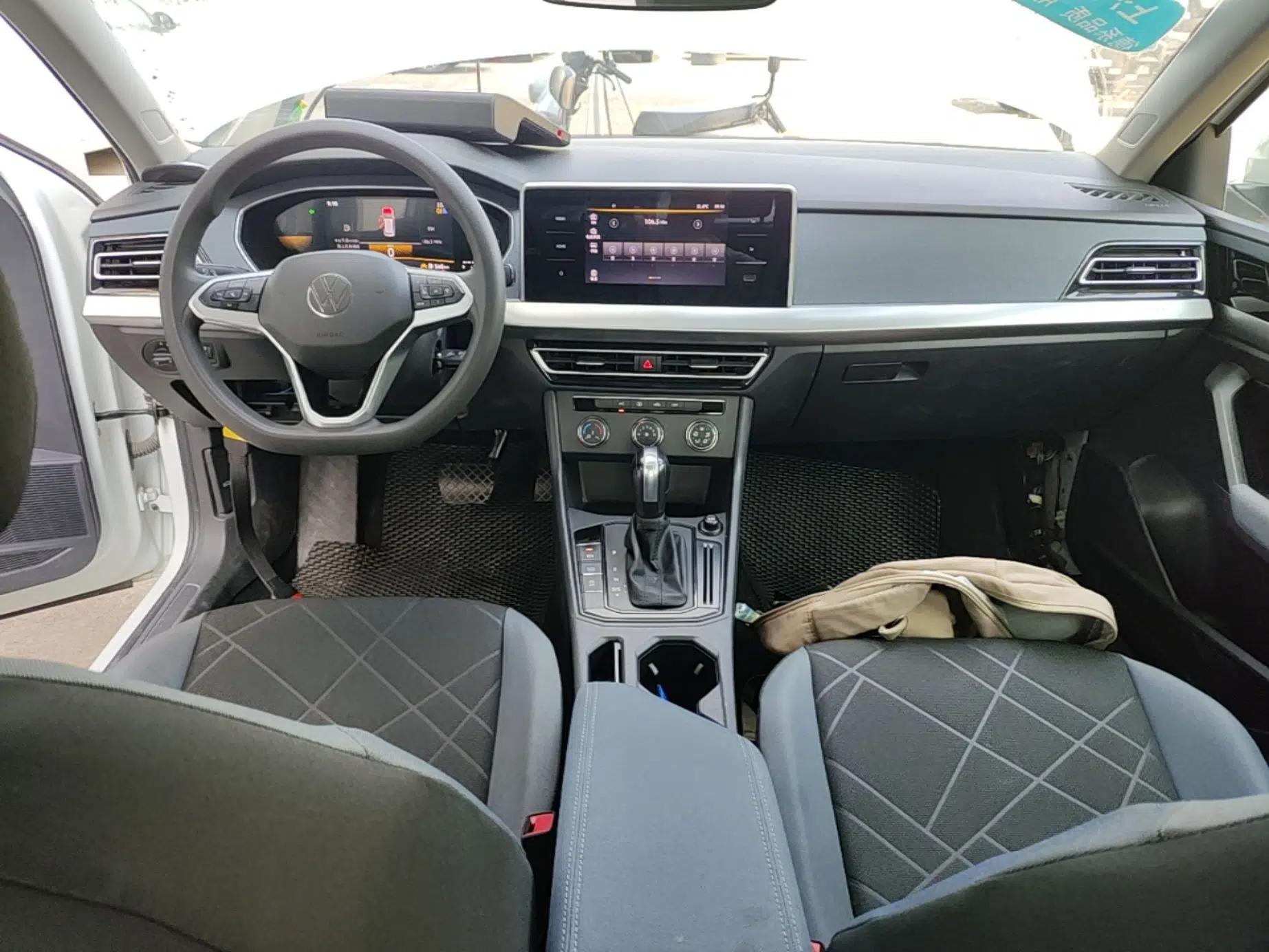 Volkswagen Lavida 2024 1.5L Automatic DeYi Edition — миниатюра 12
