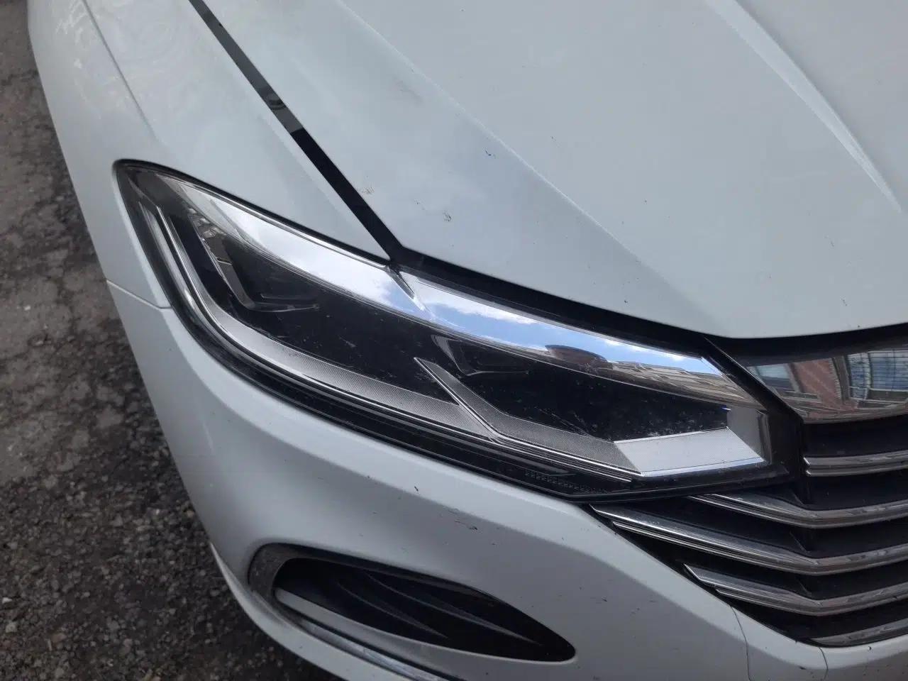 Volkswagen Lavida 2023 1.5L Automatic Starry Sky 5 Million Edition — миниатюра 7
