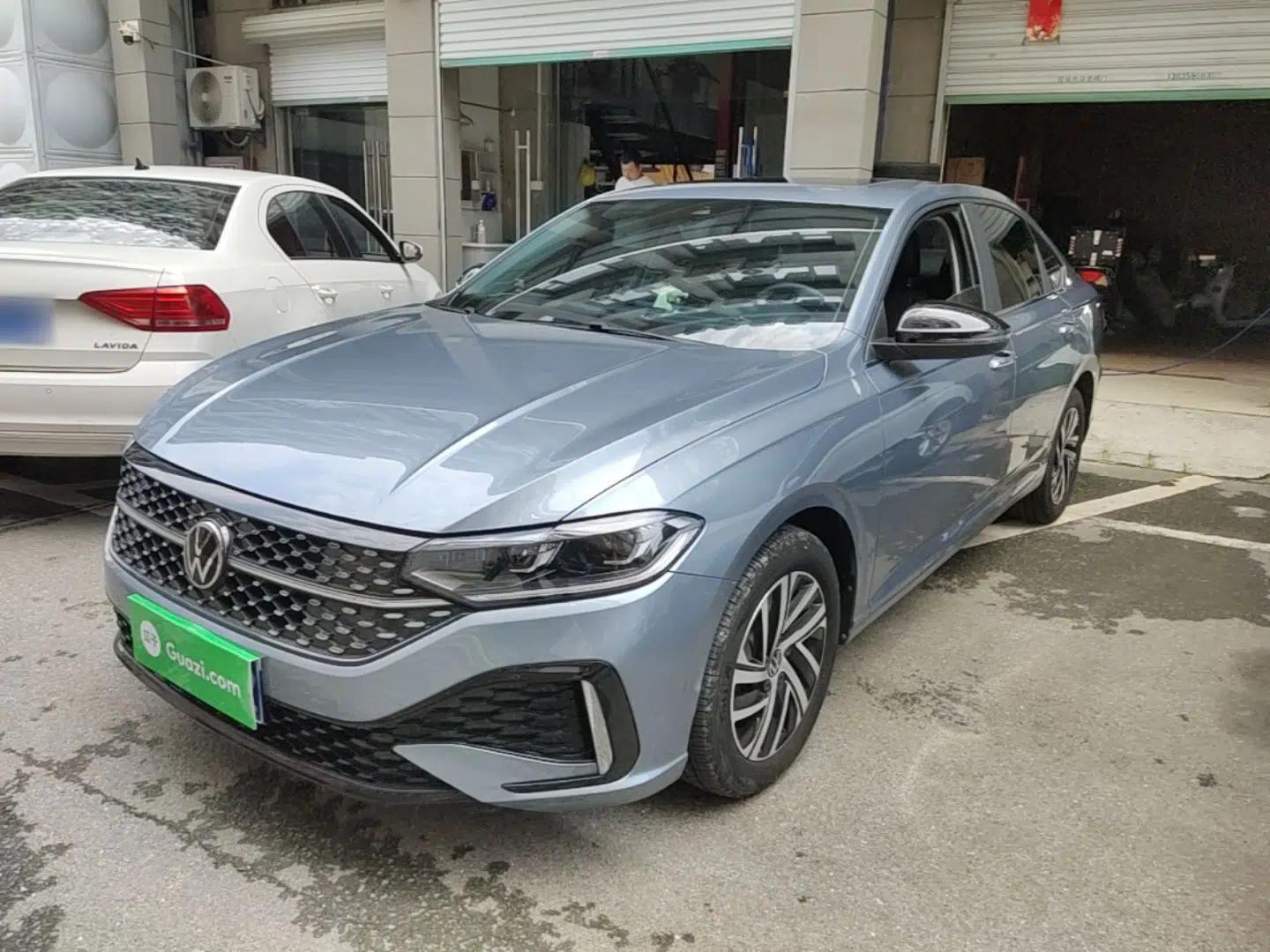 Volkswagen Lavida 2023 300TSI DSG Starry Full-Comfort Edition — миниатюра 1