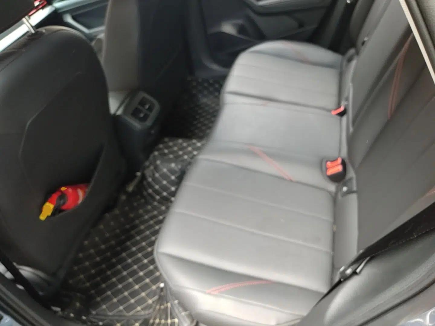 Volkswagen Lavida 2023 300TSI DSG Starry Full-Comfort Edition — миниатюра 20