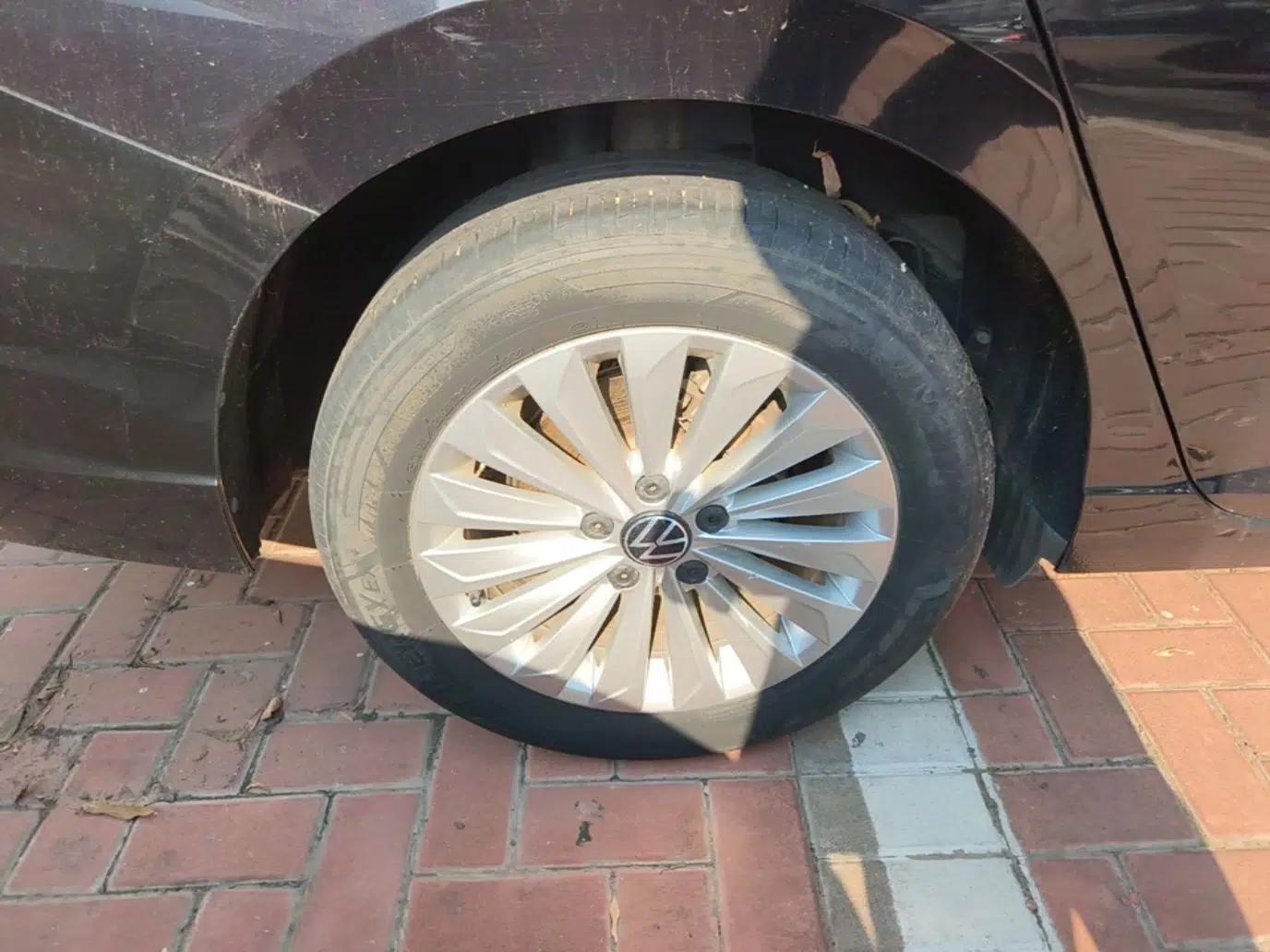 Volkswagen Lavida 2021 280TSI DSG Comfort Edition — миниатюра 11