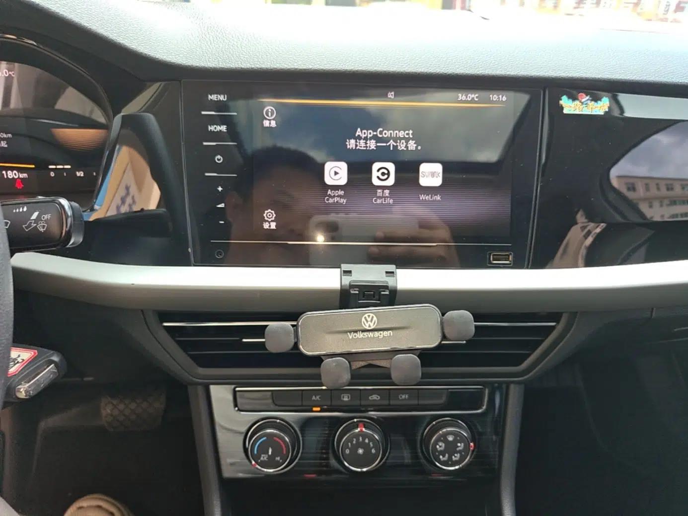 Volkswagen Lavida 2022 1.5L Automatic Comfort Edition — миниатюра 15
