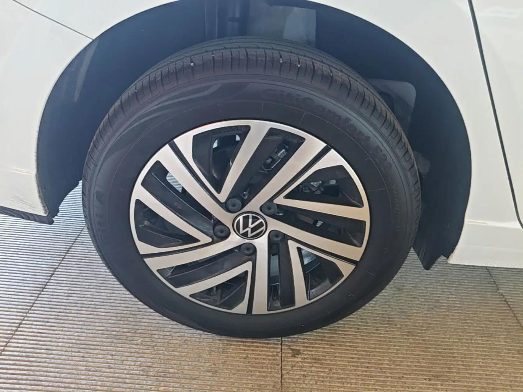 Volkswagen Lavida 2024 300TSI DSG Starry Sky Leading Edition — миниатюра 11