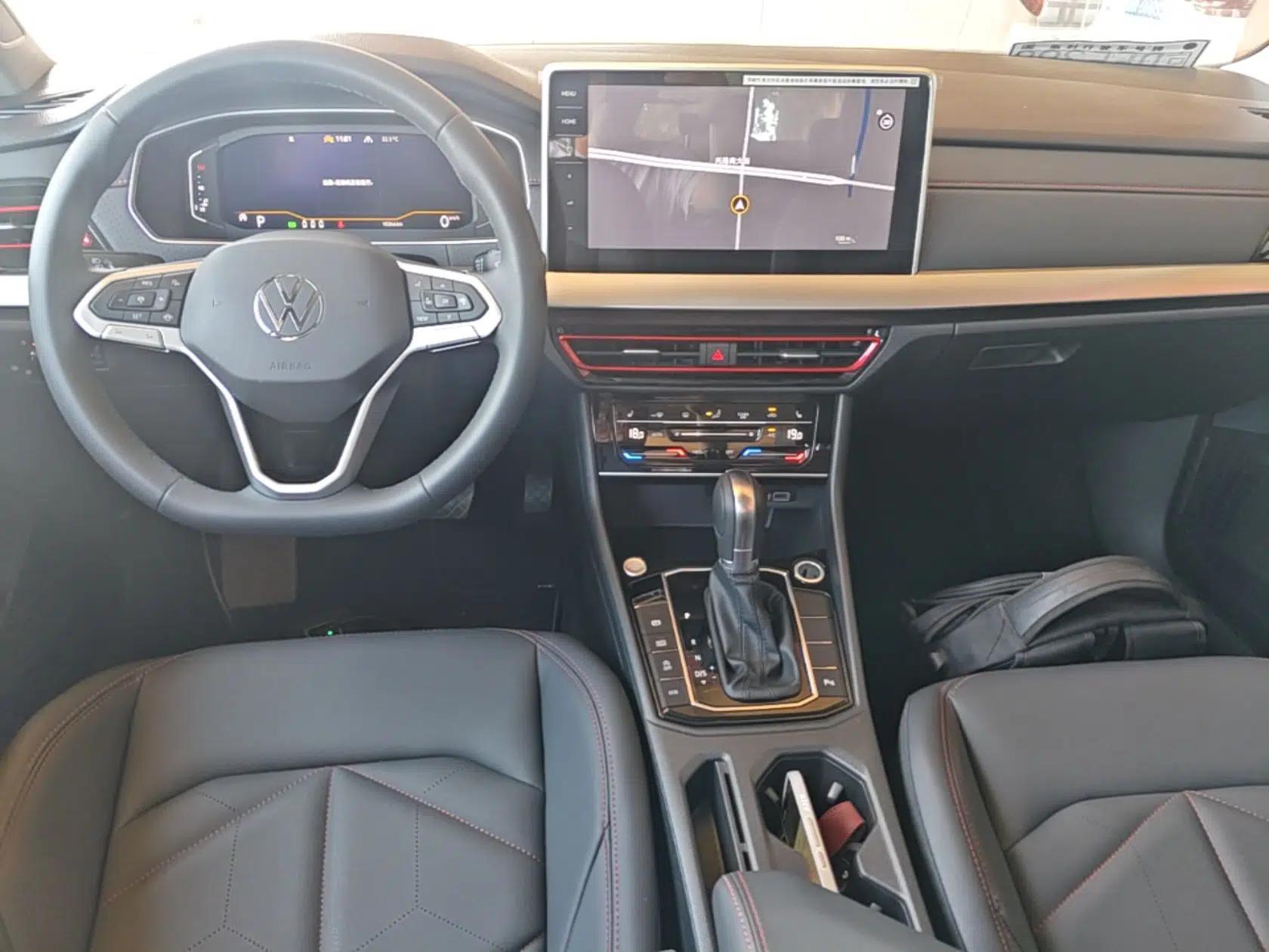 Volkswagen Lavida 2024 300TSI DSG Starry Sky Leading Edition — миниатюра 12