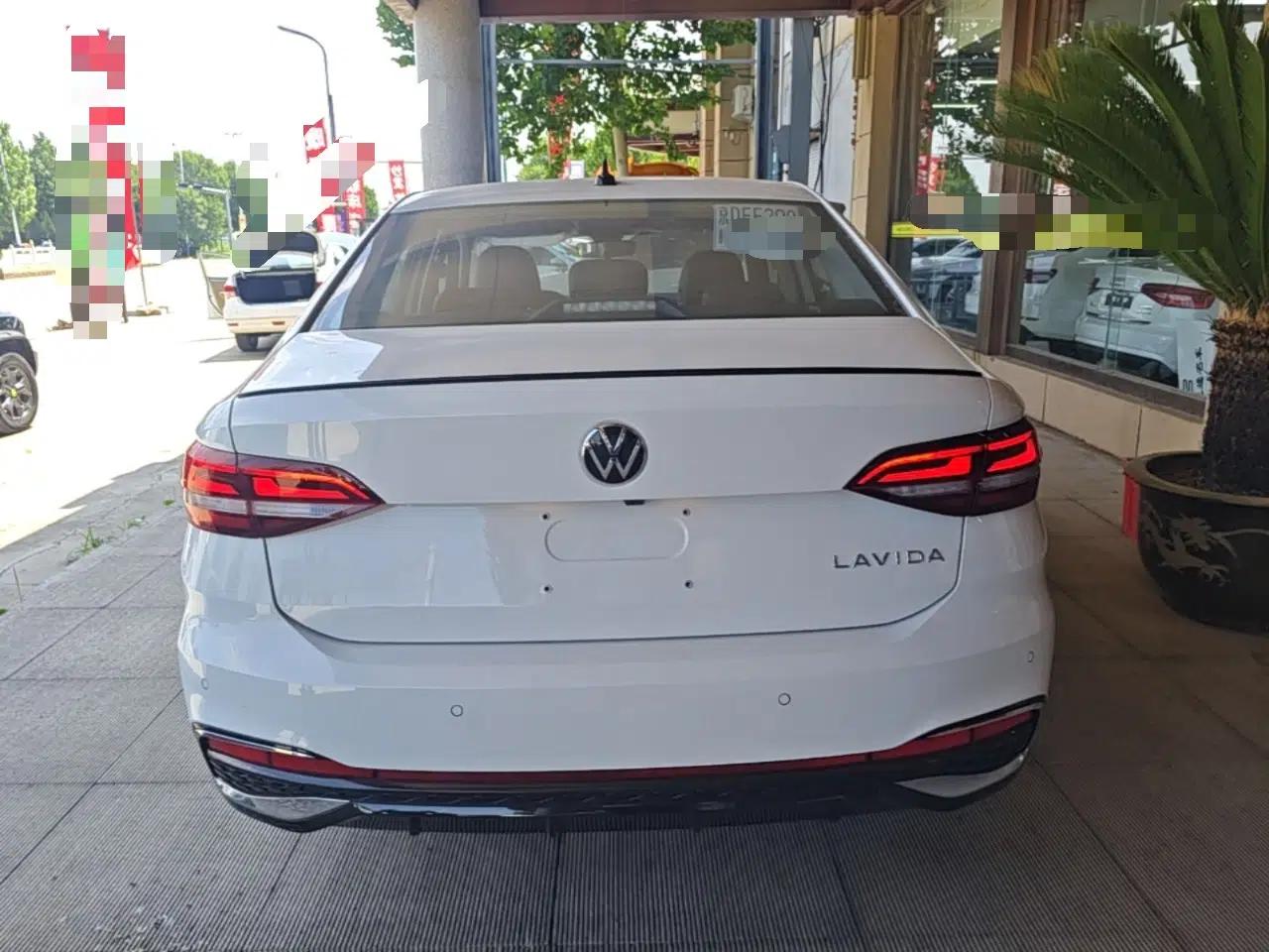 Volkswagen Lavida 2024 300TSI DSG Starry Sky Leading Edition — миниатюра 5