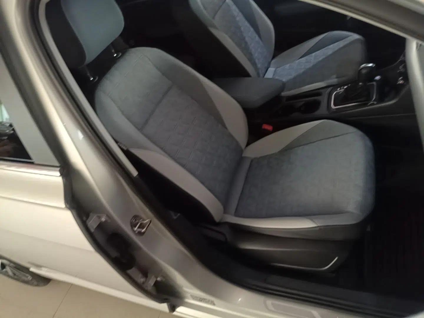 Volkswagen Lavida 2023 300TSI DSG Full-Comfort Edition — миниатюра 19