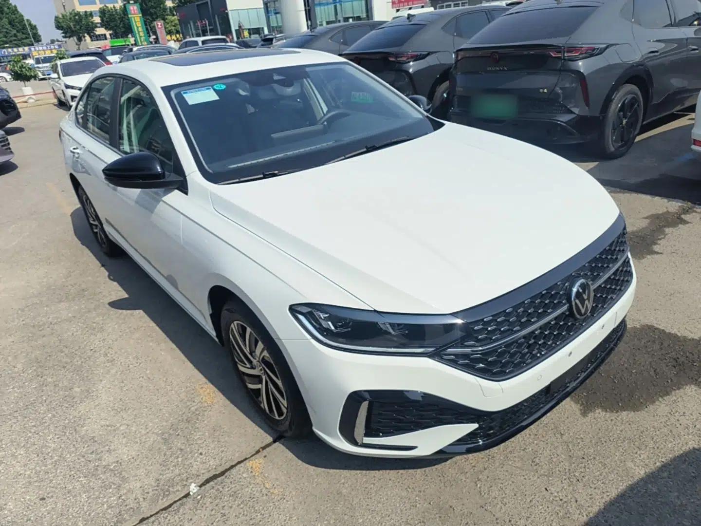 Volkswagen Lavida 2024 300TSI DSG Starry Sky Leading Edition — миниатюра 12