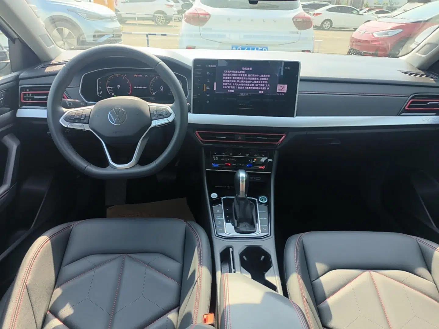 Volkswagen Lavida 2024 300TSI DSG Starry Sky Leading Edition — миниатюра 17