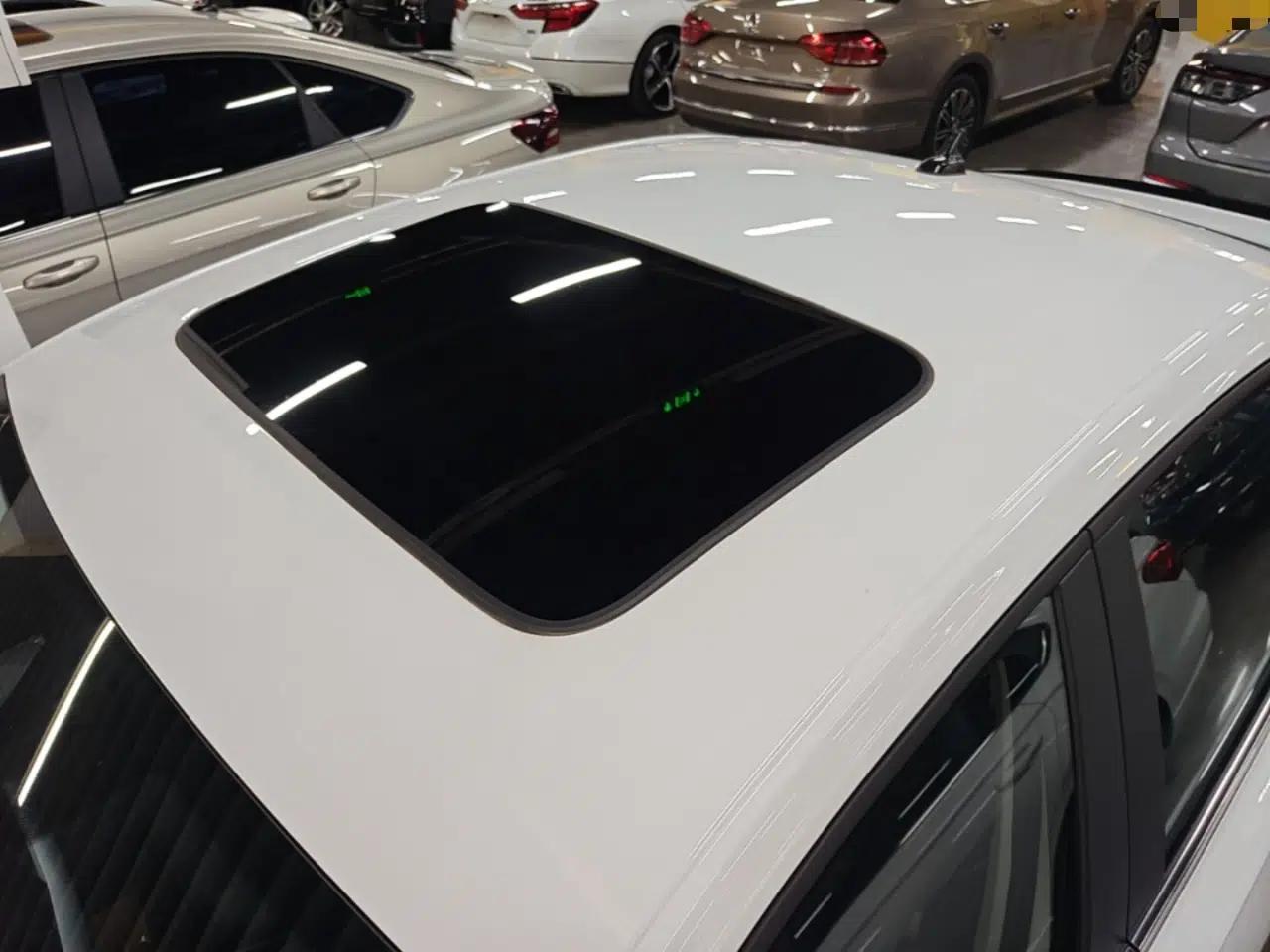 Volkswagen Lavida 2024 300TSI DSG Starry Sky Leading Edition — миниатюра 7