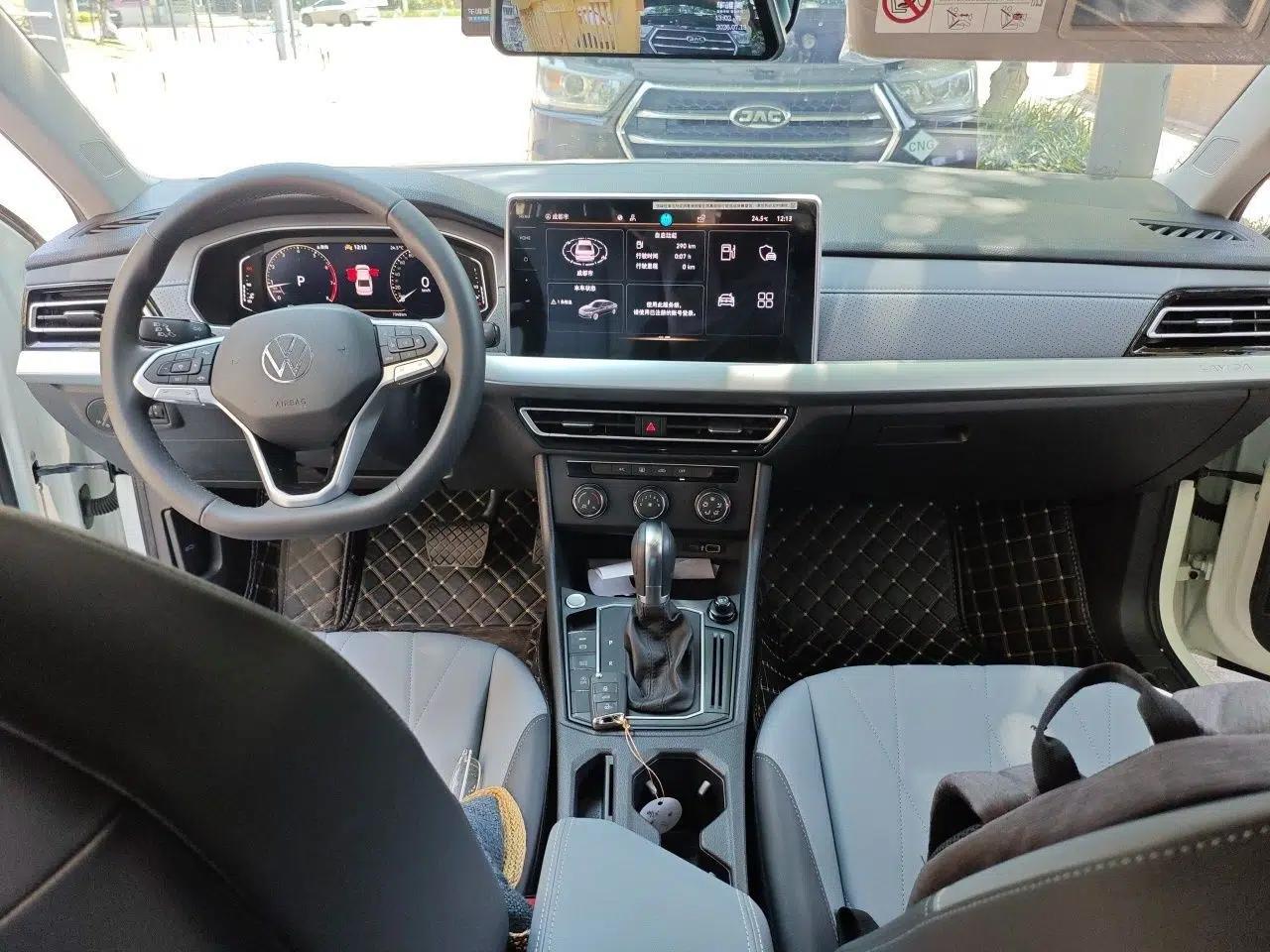 Volkswagen Lavida 2024 1.5L Automatic Starry Sky 5 Million Edition — миниатюра 9