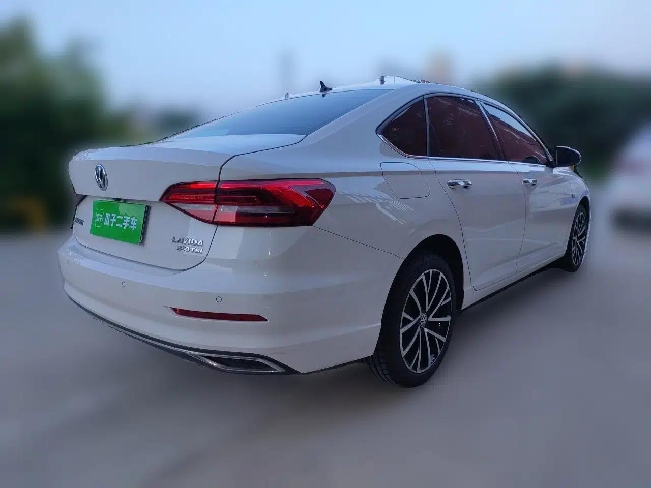 Volkswagen Lavida 2019 280TSI DSG Luxury Edition China VI Standard — миниатюра 6