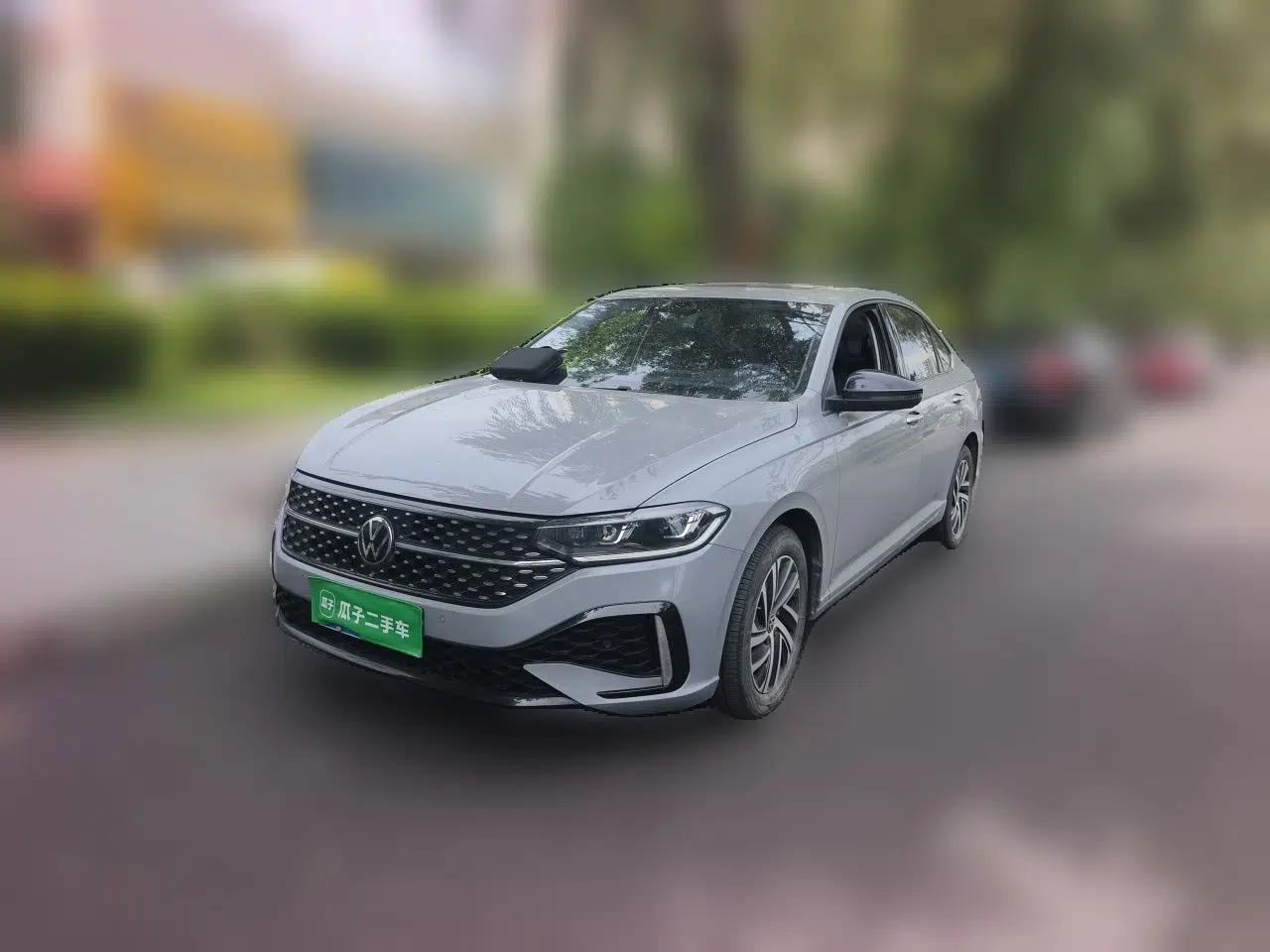 Volkswagen Lavida 2023 300TSI DSG Starry Sky Leading Edition — миниатюра 1