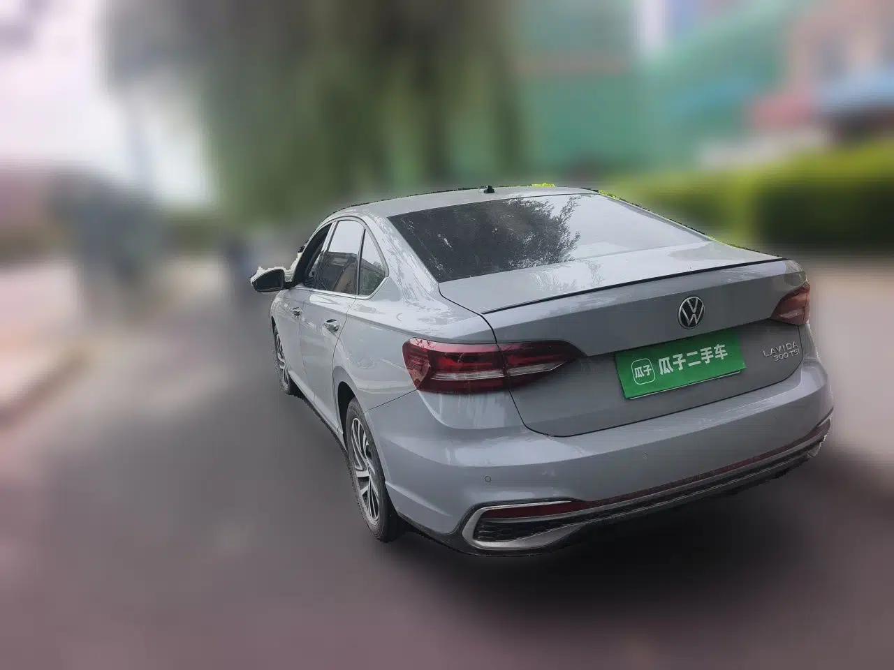 Volkswagen Lavida 2023 300TSI DSG Starry Sky Leading Edition — миниатюра 4