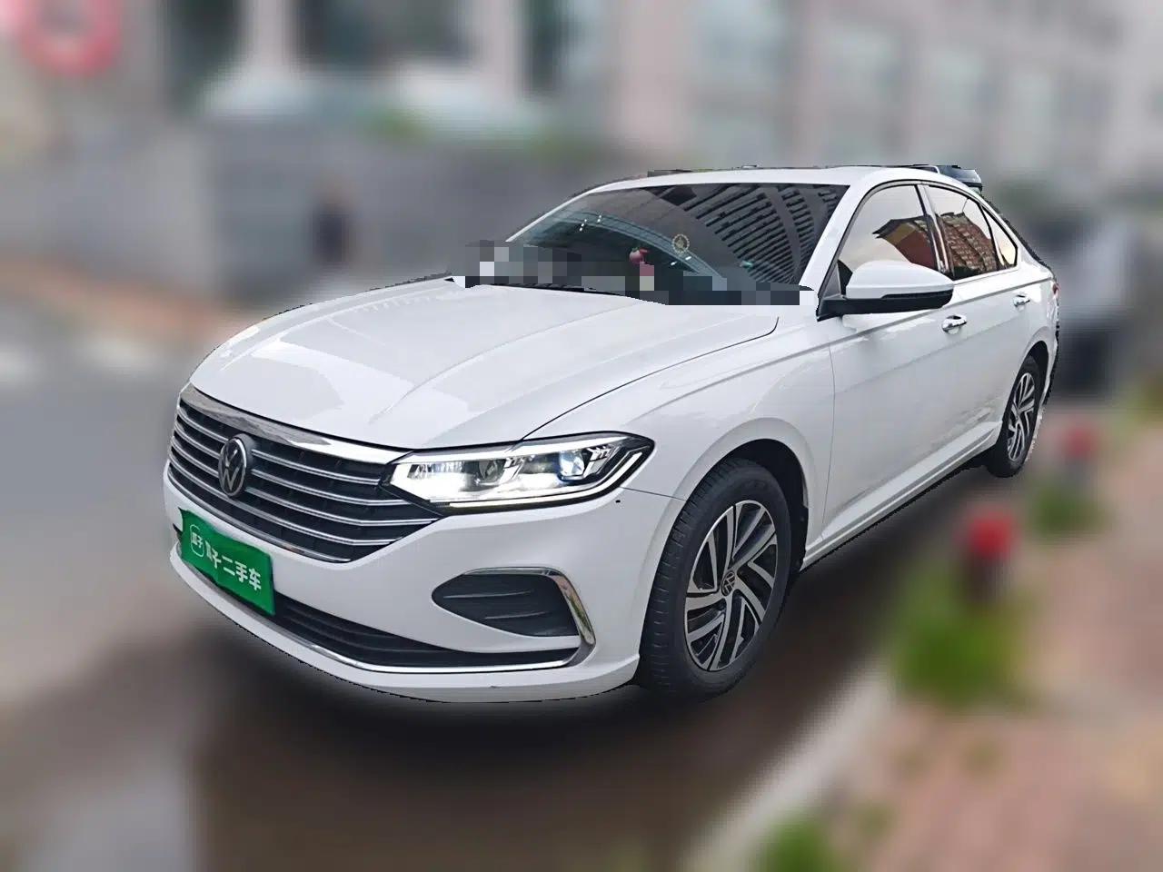 Volkswagen Lavida 2023 1.5L Automatic 5 Million Edition — миниатюра 1