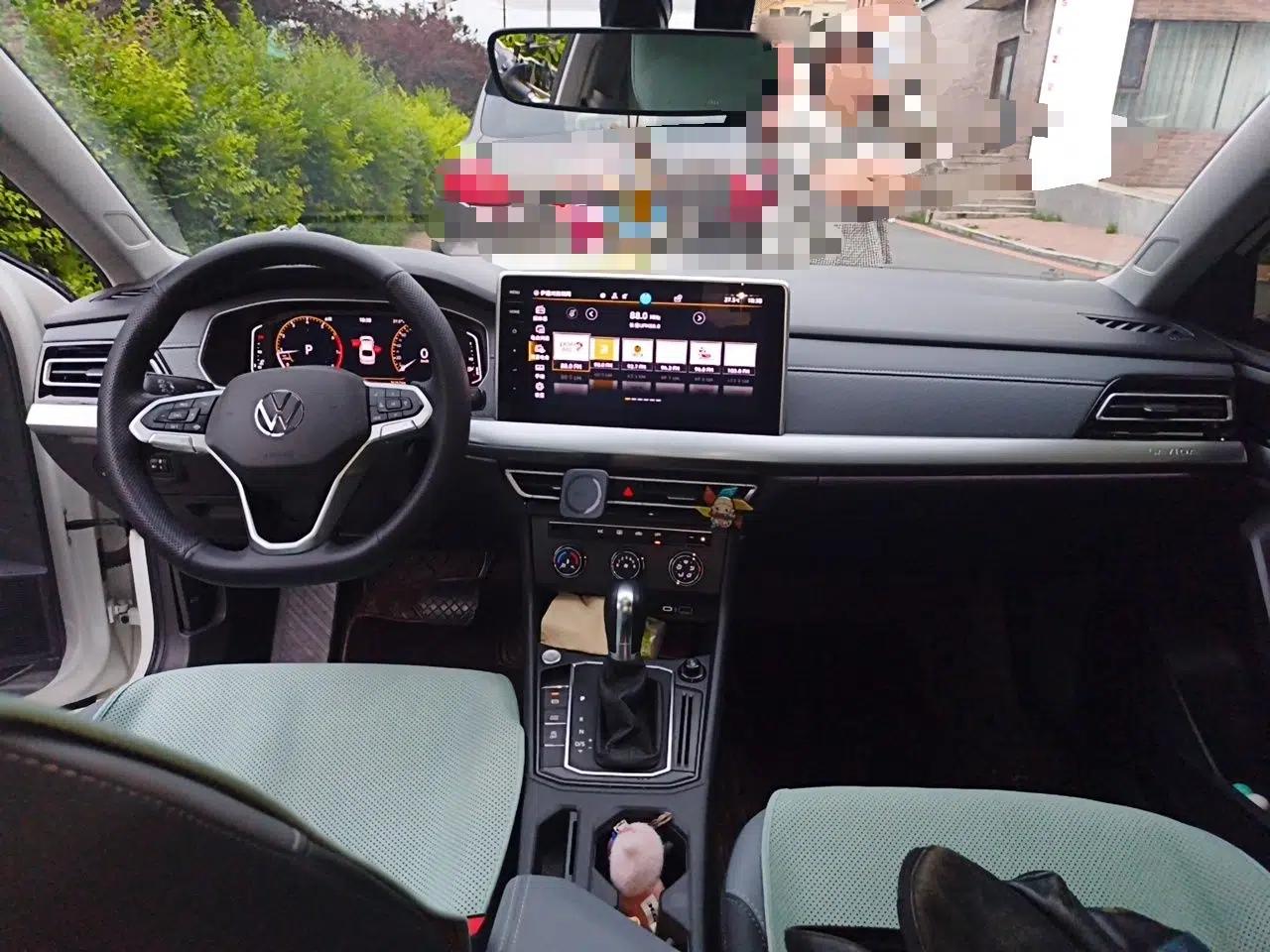 Volkswagen Lavida 2023 1.5L Automatic 5 Million Edition — миниатюра 6