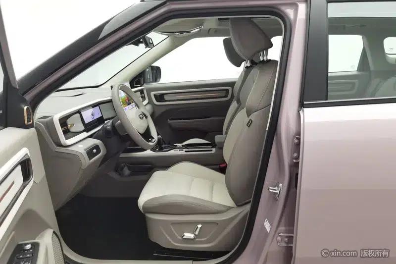 Geely ICON 2026 1.5TD Chocolate Premium Edition — миниатюра 17