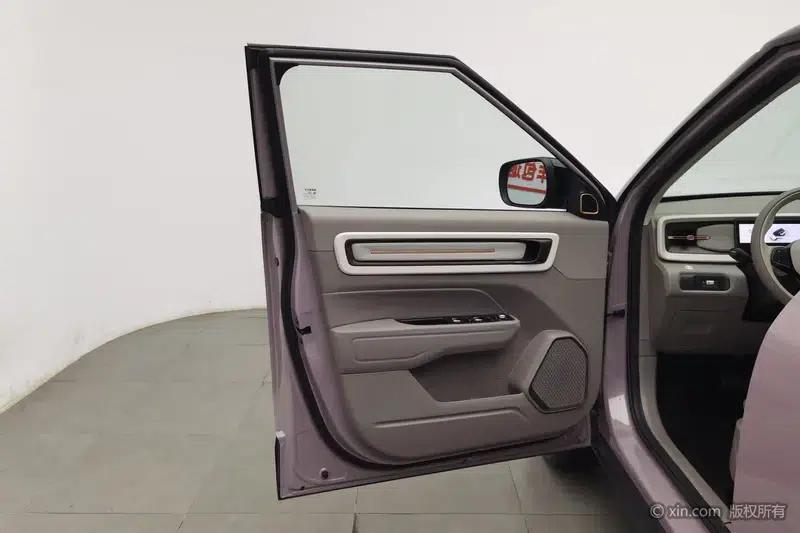 Geely ICON 2026 1.5TD Chocolate Premium Edition — миниатюра 21
