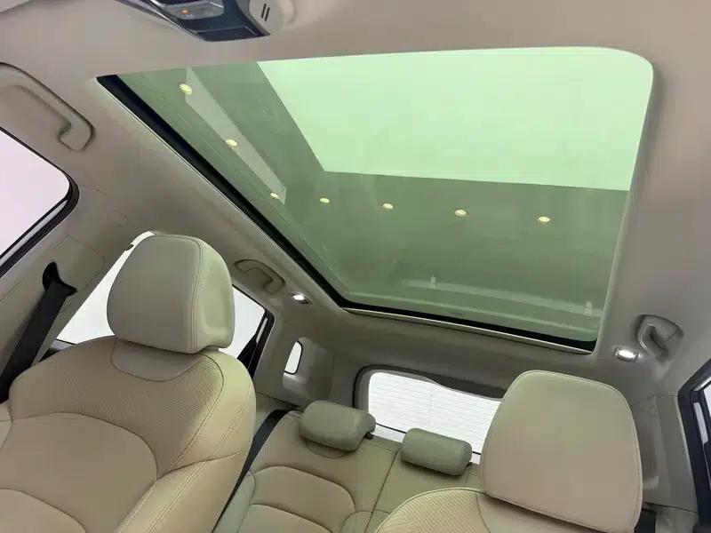 Geely ICON 2023 1.5TD Chocolate Edition — миниатюра 19