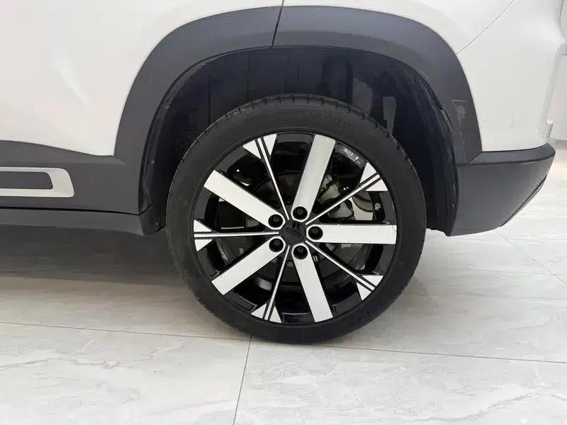 Geely ICON 2023 1.5TD Chocolate Edition — миниатюра 9