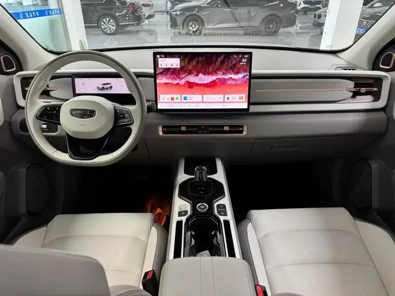 Geely ICON 2026 1.5TD Chocolate Premium Edition — миниатюра 11