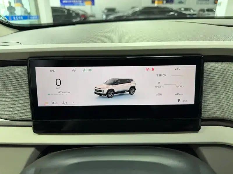 Geely ICON 2026 1.5TD Chocolate Premium Edition — миниатюра 12