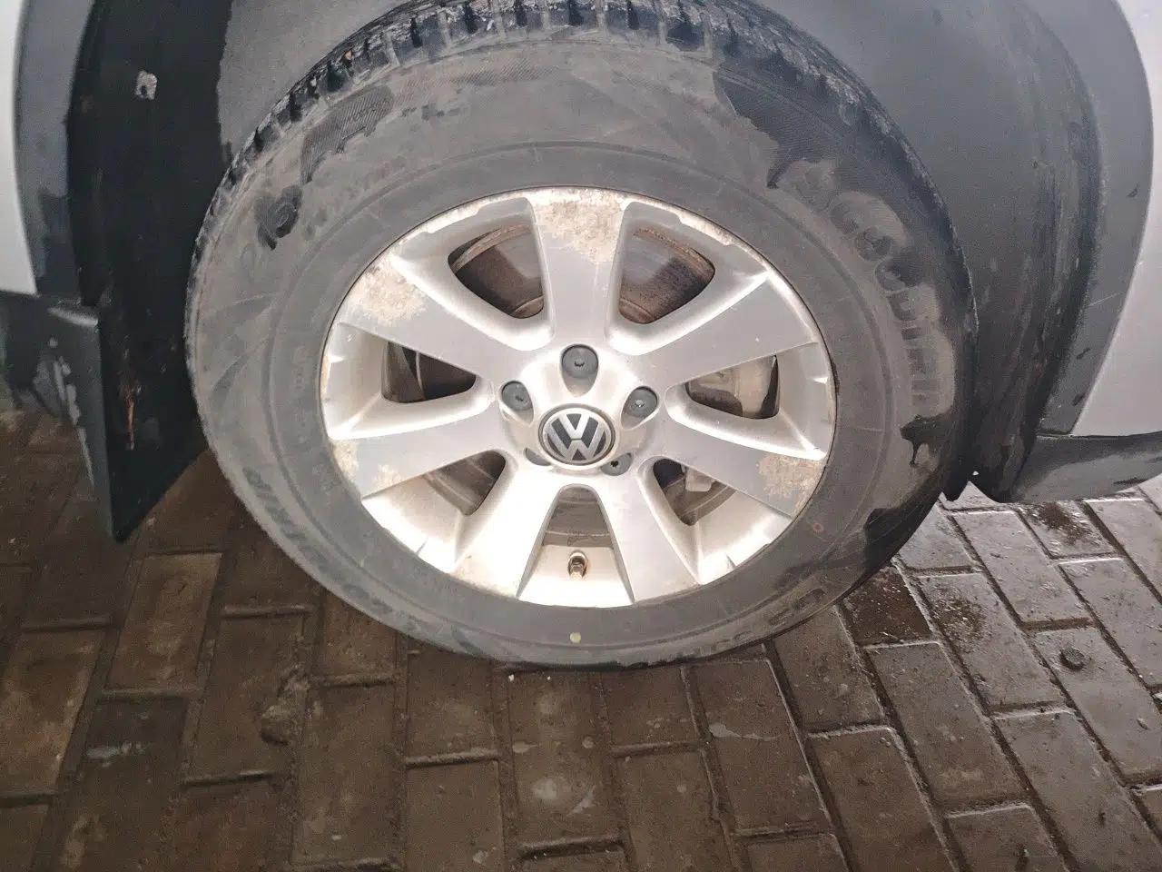 Volkswagen Tiguan 2012 1.8TSI Automatic Two-Wheel Drive Urban Edition — миниатюра 8