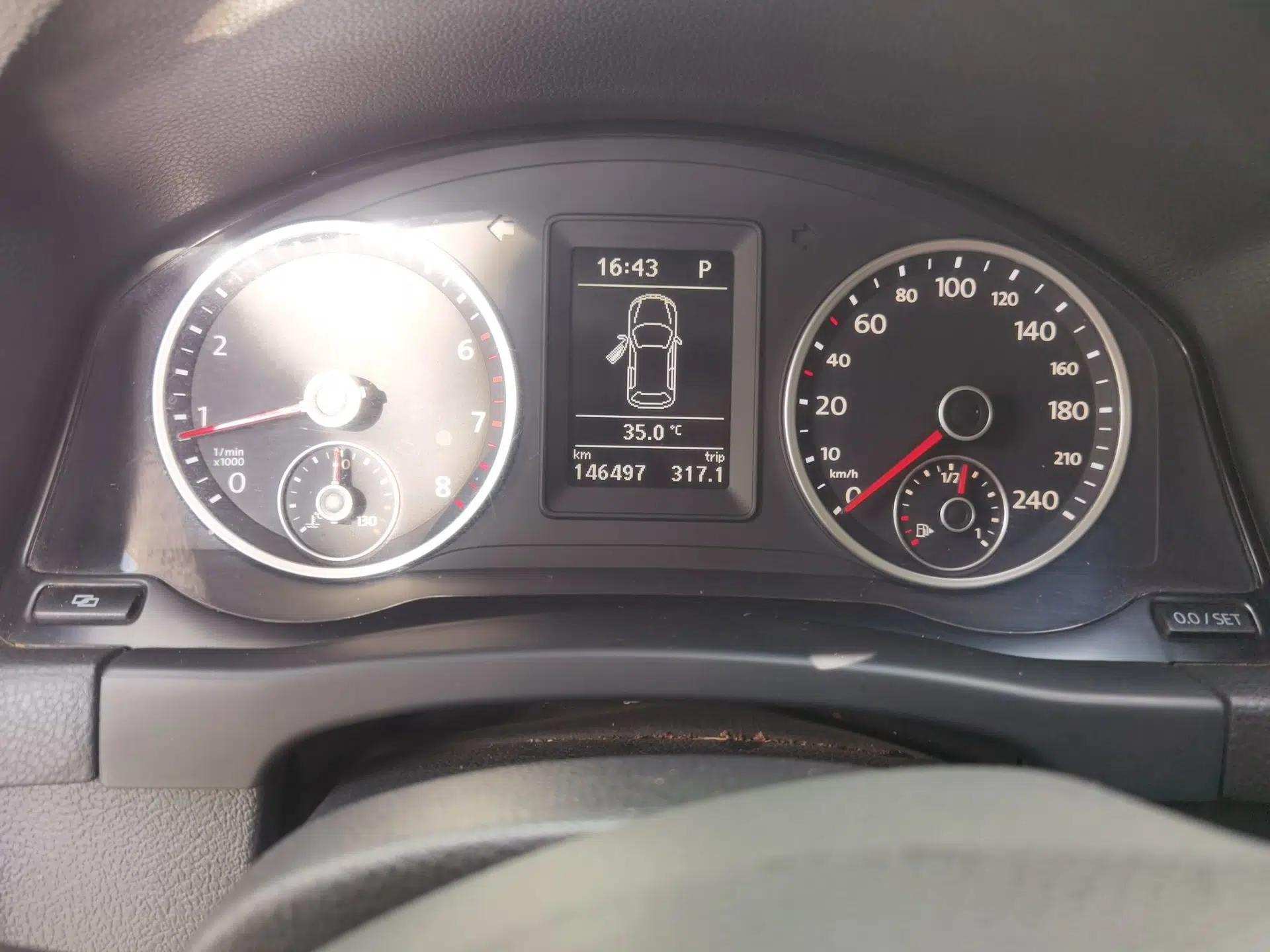 Volkswagen Tiguan 2012 1.8TSI Automatic All-Wheel Drive Fashion Edition — миниатюра 12